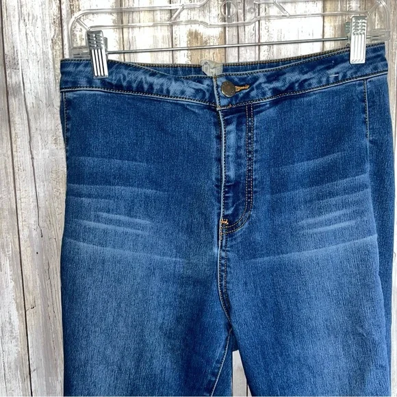 Free People Float On Flare Jeans High Rise Medium Wash Bell Bottom Size 28 - Picture 4 of 7